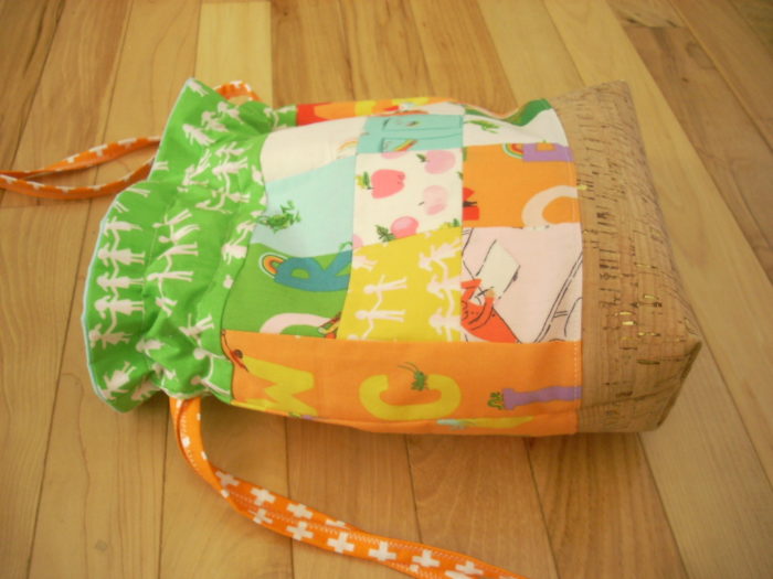 kinder drawstring bag